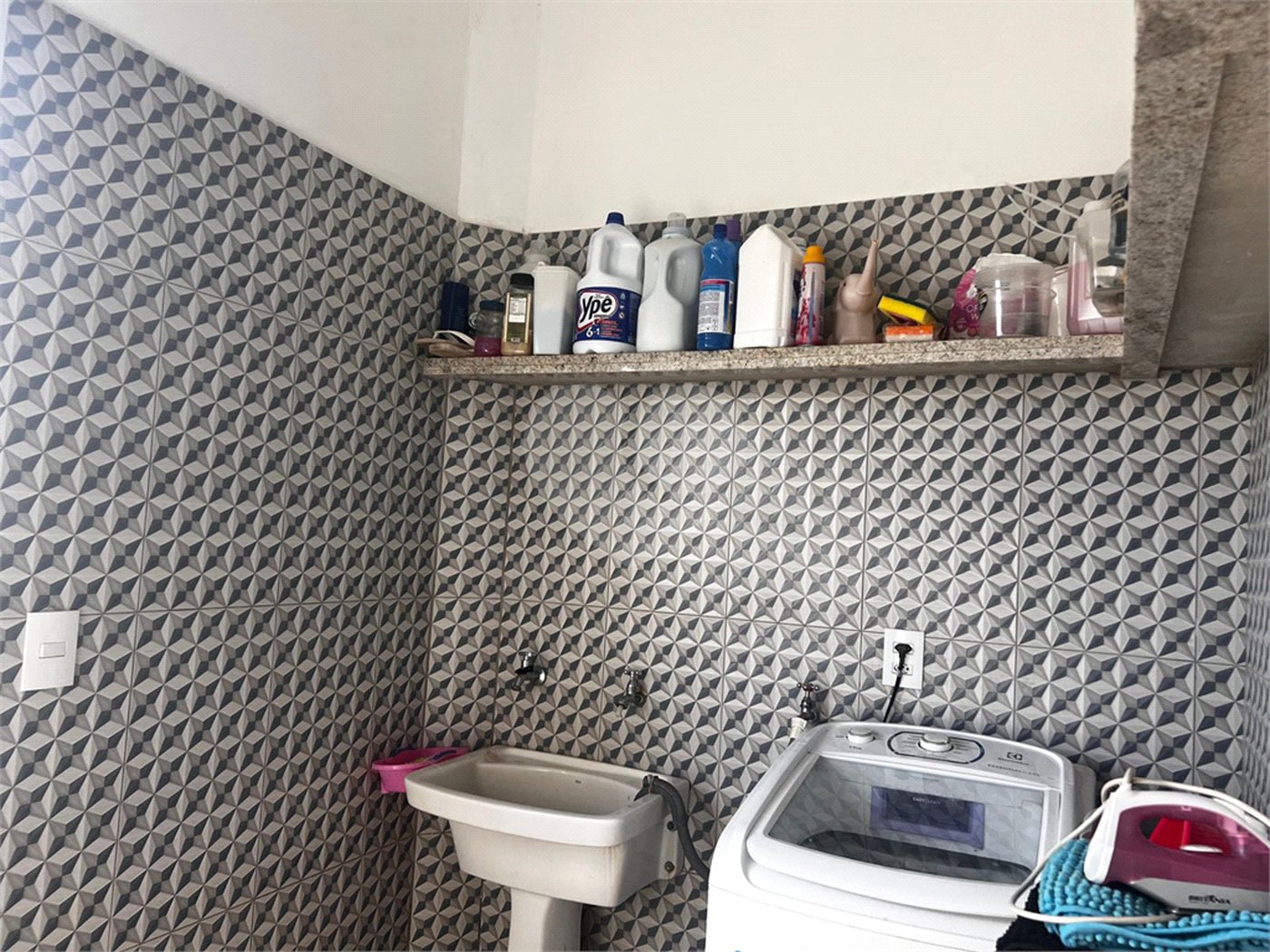 Casa à venda com 4 suítes no condomínio Evidence, Araçoiaba da Serra - SP