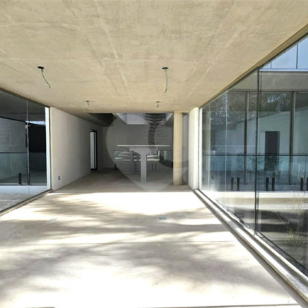 Casa à venda com 3 suítes no condomínio Residencial Heron 140, São Paulo - SP
