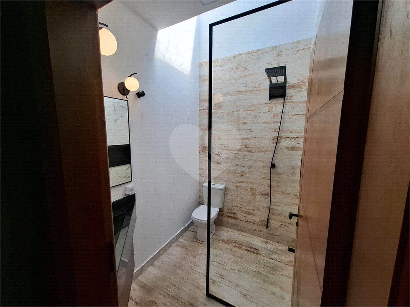 Casa à venda com 3 quartos, sendo 1 suíte, em Estância Comandante Barros, Jarinu, SP