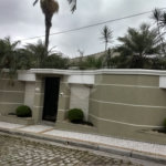 Casa Térrea à venda ou para alugar com 4 suítes em Horto, São Paulo, SP