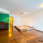 Casa com 360m² , 3 dormitórios , sendo 1 suíte , 4 vagas , disponível para venda ou locação , no centro de Santo André.