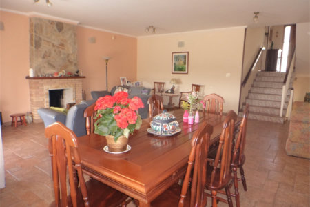 Casa à venda com 4 suítes em Nova Gardênia, Atibaia, SP