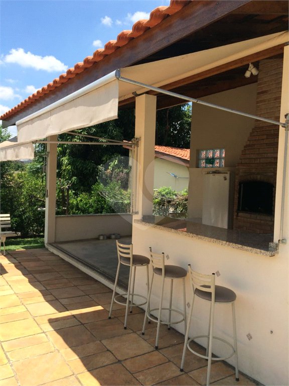Casa à venda com 4 quartos, sendo 2 suítes, no condomínio Vinhas da Vista Alegre - Lado Sede, Vinhedo - SP