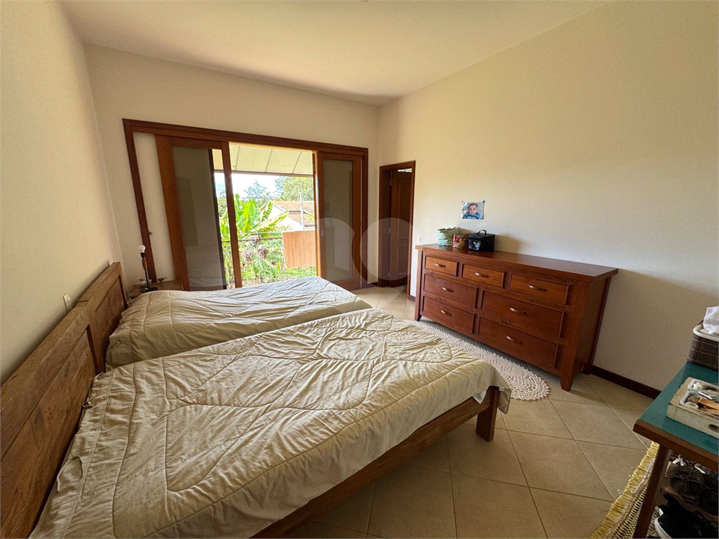 Casa à venda com 7 quartos, sendo 3 suítes,  em Jardim Colombo, Itapetininga, SP