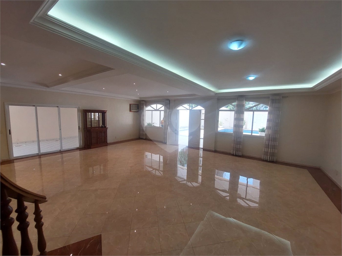 Casa à venda com 3 suítes no condomínio Rio Mar..., Rio de Janeiro - RJ