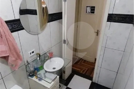 Sobrado à venda com 4 quartos, sendo 1 suíte, em Vila Prel, São Paulo, SP