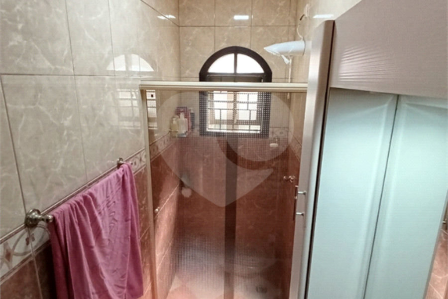 Sobrado à venda com 4 quartos, sendo 1 suíte, em Jaçanã, São Paulo, SP