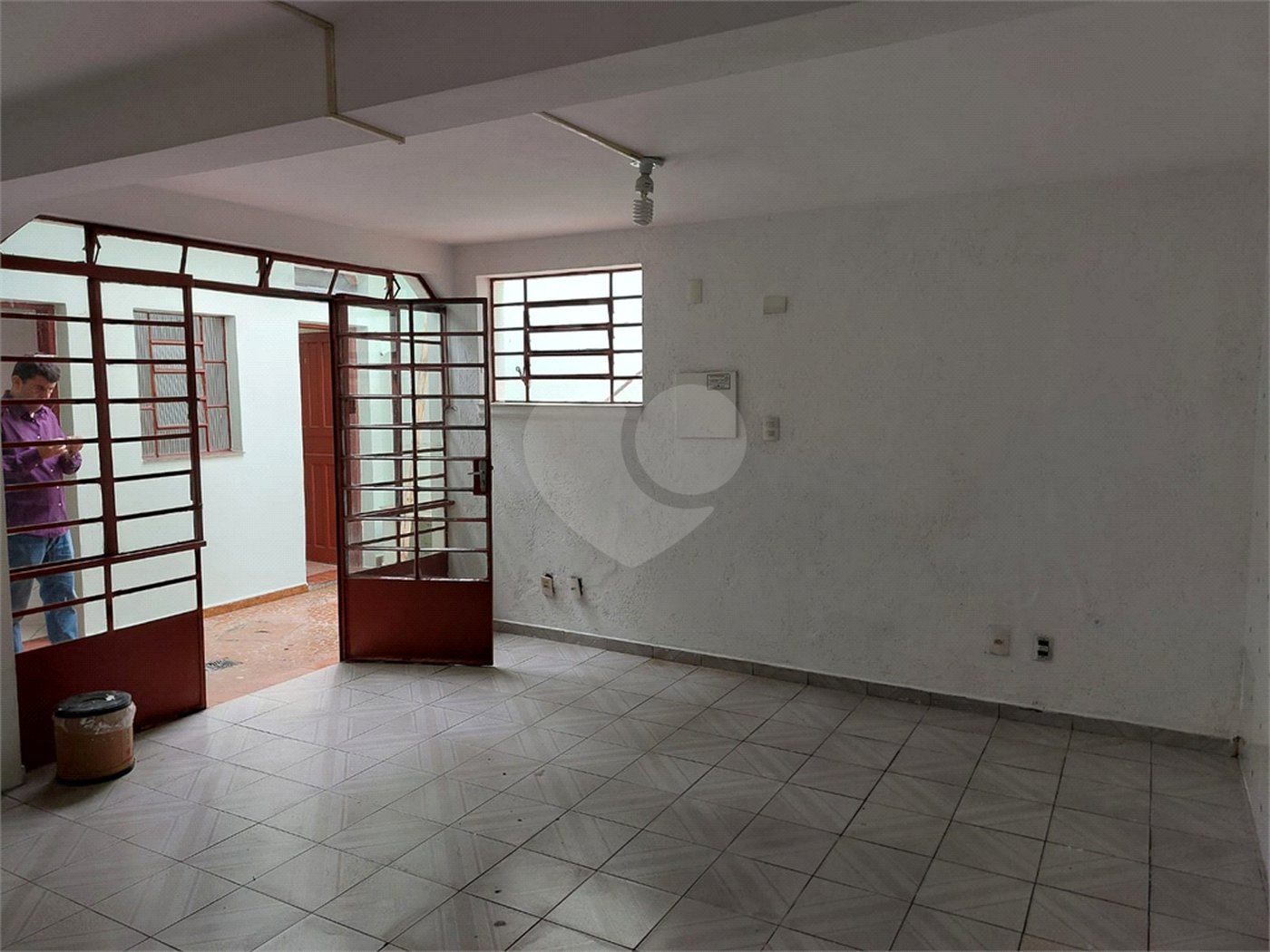 Sobrado à venda na Saúde c/ 330m2 - 5 Quartos/1 Suíte/2Vagas