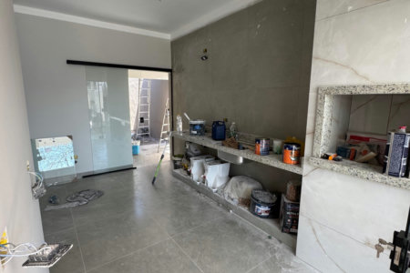 Casa à venda com 3 quartos, sendo 1 suíte, em Jardim dos Ipes, Três Lagoas, MS
