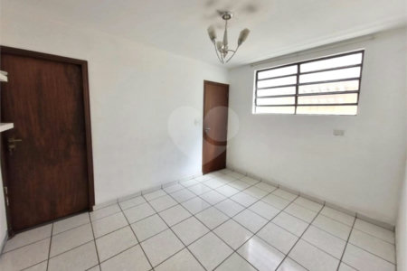 Sobrado à venda com 3 quartos, sendo 2 suítes, em Jardim Ester Yolanda, São Paulo, SP