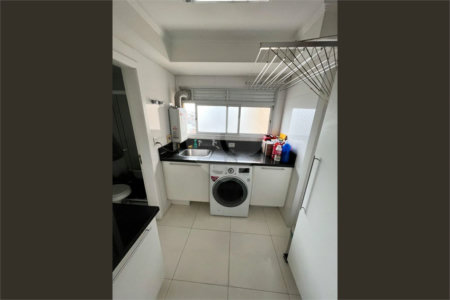 Apartamento à venda com 2 quartos, sendo 1 suíte, em Água Branca, São Paulo, SP