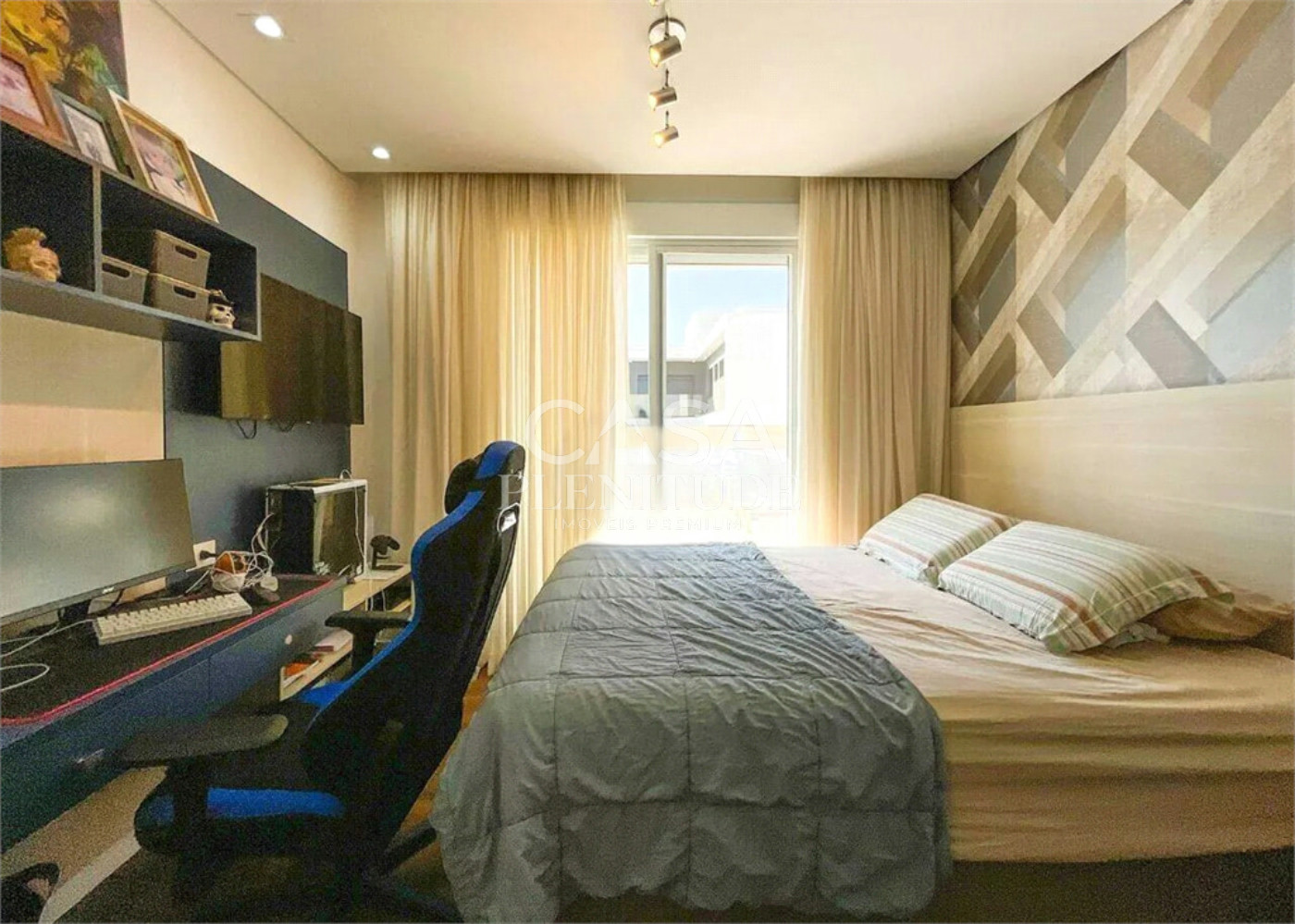 Casa em condomínio à venda com 3 suítes, em Iporanga, Sorocaba, SP