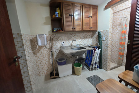 Casa à venda com 4 quartos, sendo 2 suítes, em Geribá, Armação dos Búzios, RJ