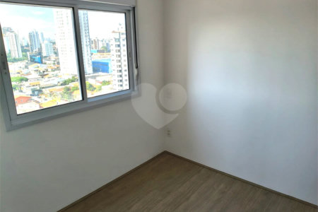 Apartamento à venda com 2 quartos, sendo 1 suíte,  em Parque da Vila Prudente, São Paulo, SP