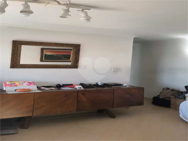 Apartamento à venda com 2 quartos em Tremembé, São Paulo, SP
