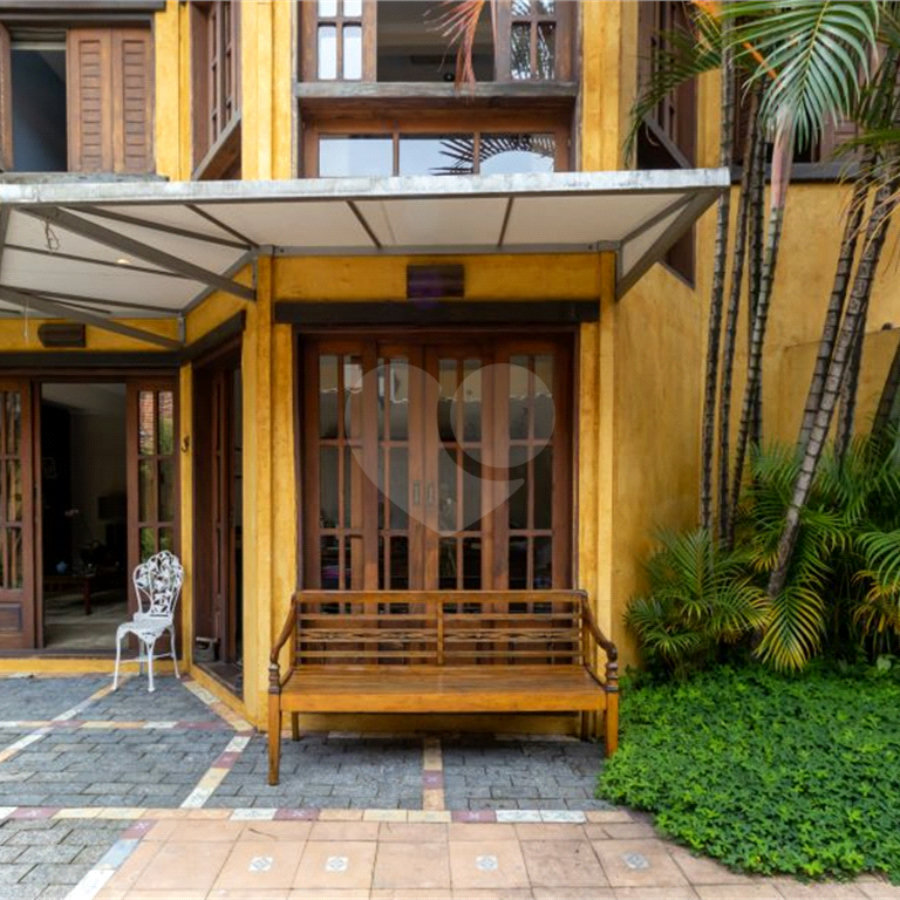 Casa à venda ou para alugar com 4 quartos, sendo 3 suítes, em Lapa, São Paulo, SP