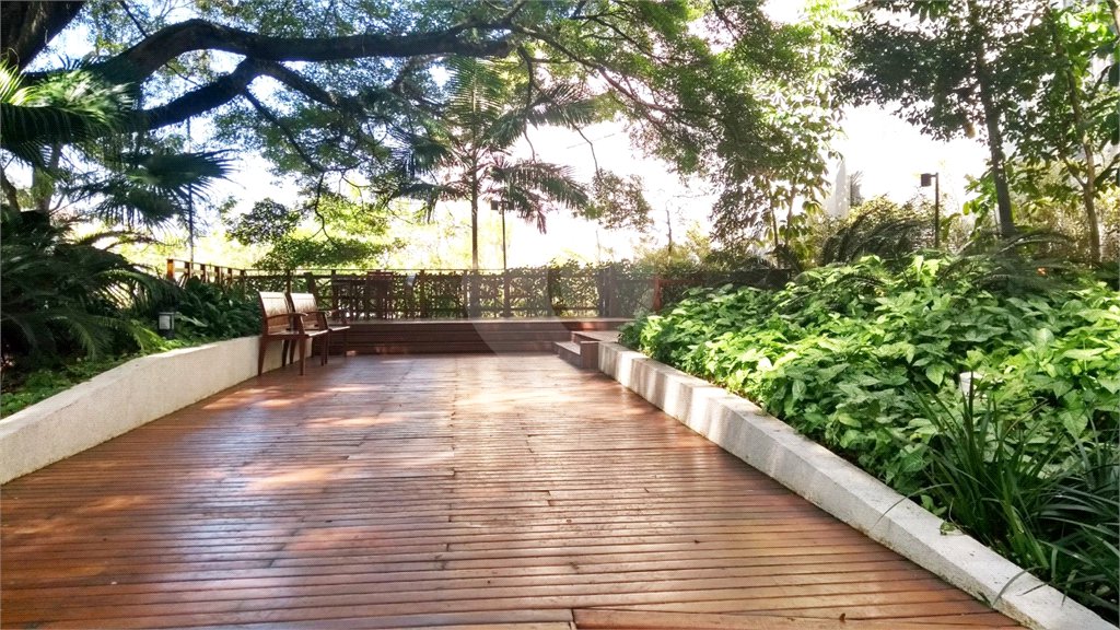 Apartamento à venda com 3 suítes em Jardim Marajoara, São Paulo, SP