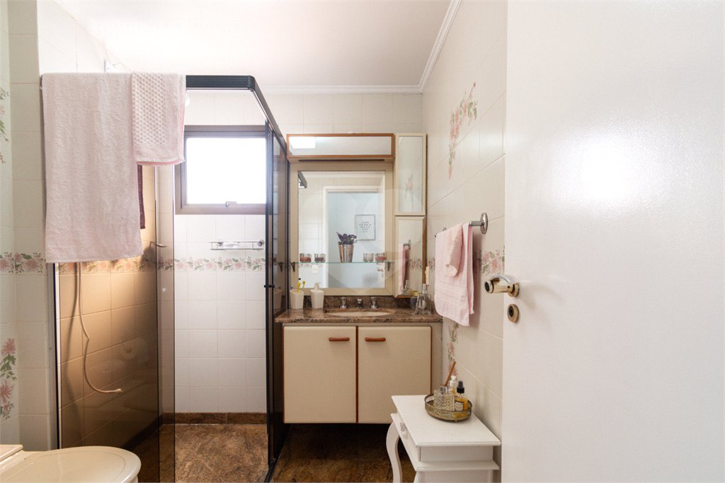 Apartamento à venda com 3 suítes em Jardim Anália Franco, São Paulo, SP