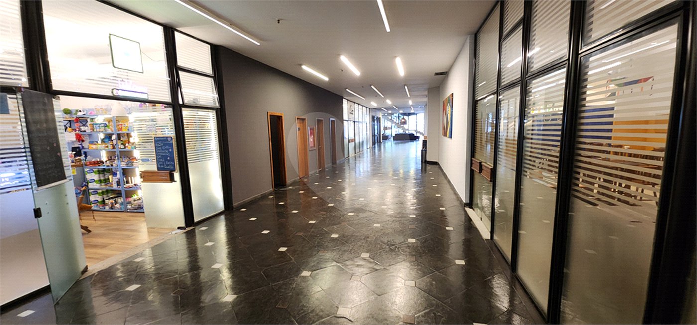 Apartamento à venda com 2 quartos, sendo 1 suíte, em Copacabana, Rio de Janeiro, RJ