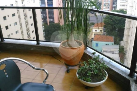Apartamento à venda com 3 suítes em Perdizes, São Paulo, SP