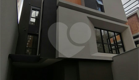 Casa à venda ou para alugar com 3 quartos, sendo 1 suíte, no condomínio Cube Tutóia, São Paulo - SP