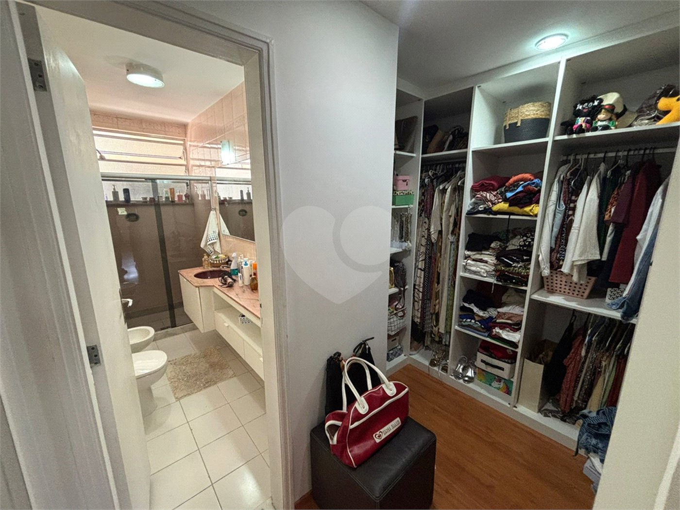 Apartamento à venda com 3 quartos, sendo 2 suítes, em Tijuca, Rio de Janeiro, RJ