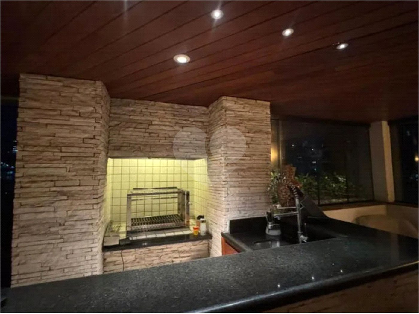 Apartamento para alugar com 4 quartos, sendo 2 suítes, em Vila Andrade, São Paulo, SP