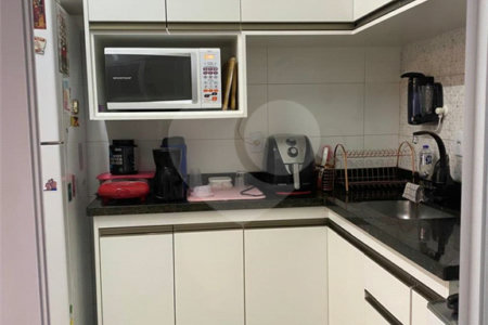 Casa à venda com 2 suítes no condomínio Residencial North Capricho, São Paulo - SP