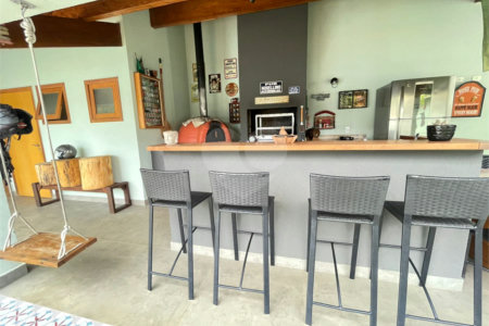 Casa à venda com 3 quartos, sendo 1 suíte, em Vila Esperia Ou Giglio, Atibaia, SP