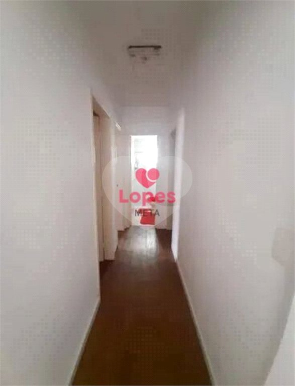 Apartamento à venda com 3 quartos, sendo 1 suíte,  em Jardim dos Estados, Taubaté, SP