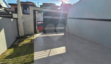 Sobrado à venda com 3 quartos, sendo 1 suíte,  em Parque Morumbi, Mogi das Cruzes, SP