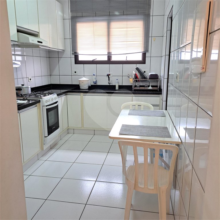 Cobertura à venda com 3 suítes em Enseada, Guarujá, SP