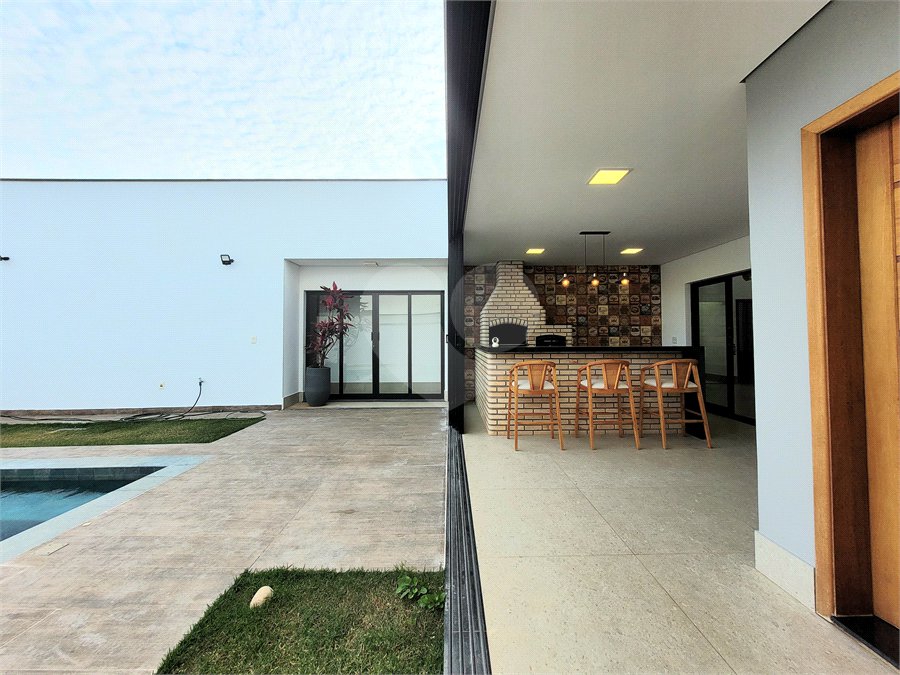 Casa à venda com 3 suítes no condomínio Alphaville Nova Esplanada 3, Votorantim - SP