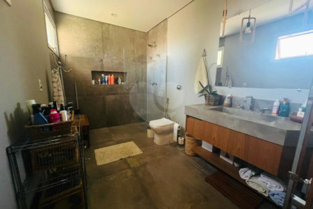 Casa à venda com 5 suítes no condomínio Santa Maria, Votorantim - SP