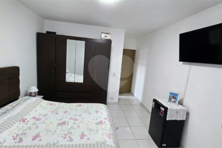 Casa à venda com 3 quartos, sendo 1 suíte, em Vila Maria Eugenia, São Paulo, SP