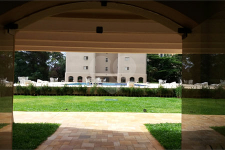 Apartamento à venda com 3 quartos em Vila Suzana, São Paulo, SP