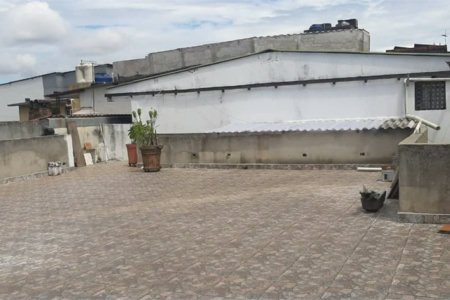 Sobrado à venda com 8 quartos em Jardim São Luís, São Paulo, SP