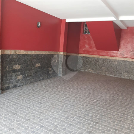 Casa à venda com 4 quartos, sendo 1 suíte, em Vila Vitório Mazzei, São Paulo, SP
