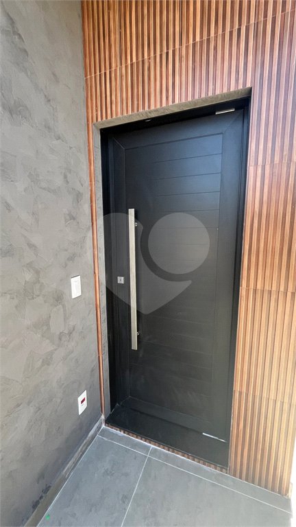 Sobrado para alugar com 3 quartos, sendo 1 suíte, em Vila Petrópolis, Atibaia, SP