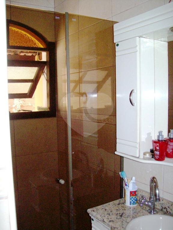 Sobrado à venda com 2 quartos, sendo 1 suíte, em Vila Vitório Mazzei, São Paulo, SP