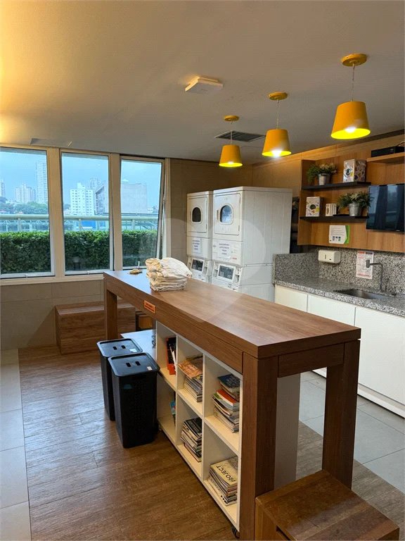 Excelente Apartamento Mobiliado de 34m² para Locação no Condomínio Viaza 400 – Campo Belo/SP!