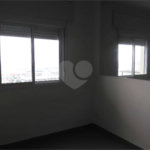 Apartamento à venda com 2 quartos, sendo 1 suíte,  em Vila Paiva, São Paulo, SP