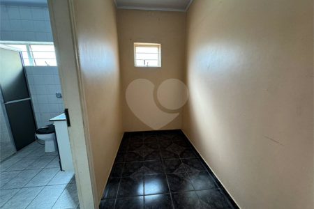 Casa à venda ou para alugar com 2 quartos, sendo 1 suíte, em Jardim Fogaça, Itapetininga, SP