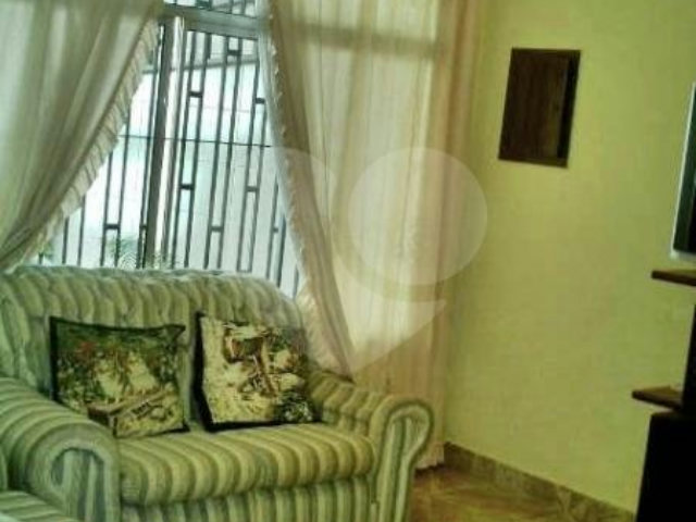 Sobrado à venda com 3 quartos, sendo 1 suíte,  em Vila Guilherme, São Paulo, SP