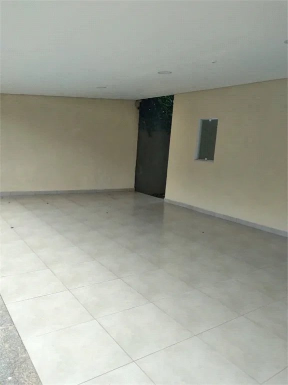 Casa à venda com 4 suítes no condomínio Saint Thomás Rua Uruana,9, Carapicuíba - SP
