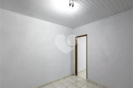 Casa à venda com 4 quartos, sendo 2 suítes, em Jardim Coimbra, São Paulo, SP