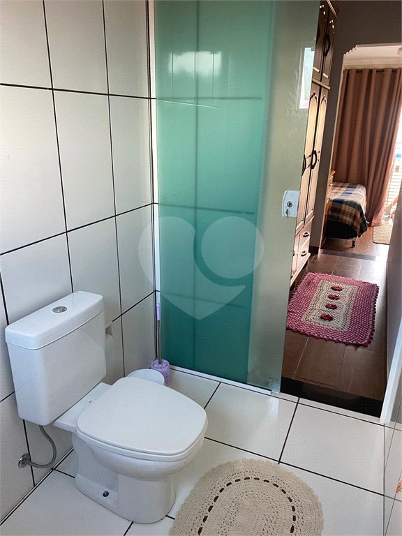 Casa à venda com 4 quartos, sendo 2 suítes,  em Vila Carolina, Itapetininga, SP