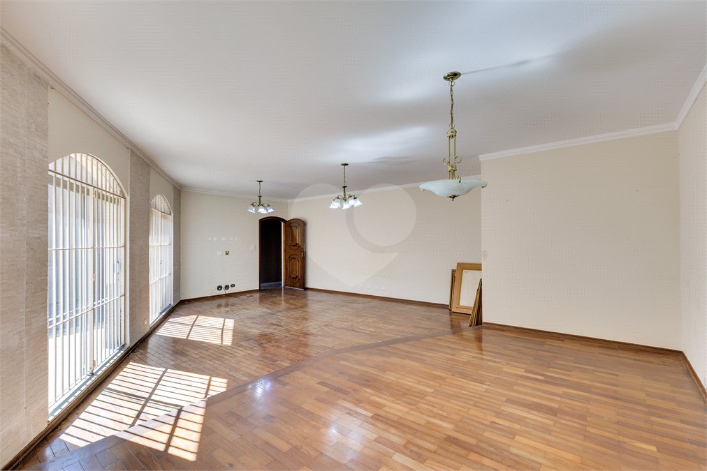 Casa à venda com 4 quartos, sendo 2 suítes, em City Campo Grande, São Paulo, SP