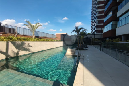 Apartamento à venda com 4 suítes em Jardim Leonor, São Paulo, SP