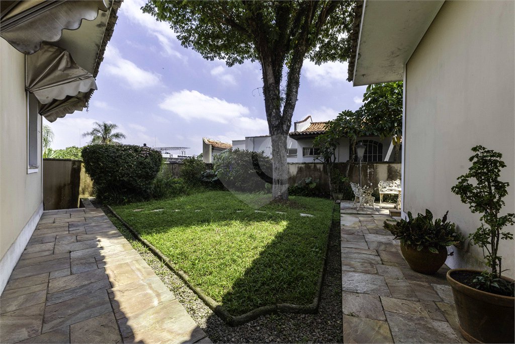 Casa à venda ou para alugar com 4 quartos, sendo 2 suítes, em Jardim Leonor, São Paulo, SP